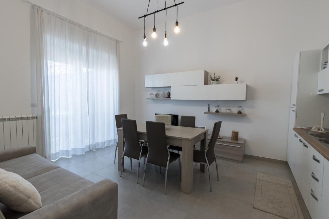 Drooms. Felline Exterior photo